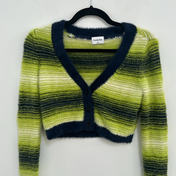 Aritzia Sundays Best striped cropped cardigan - Picture 3 of 6